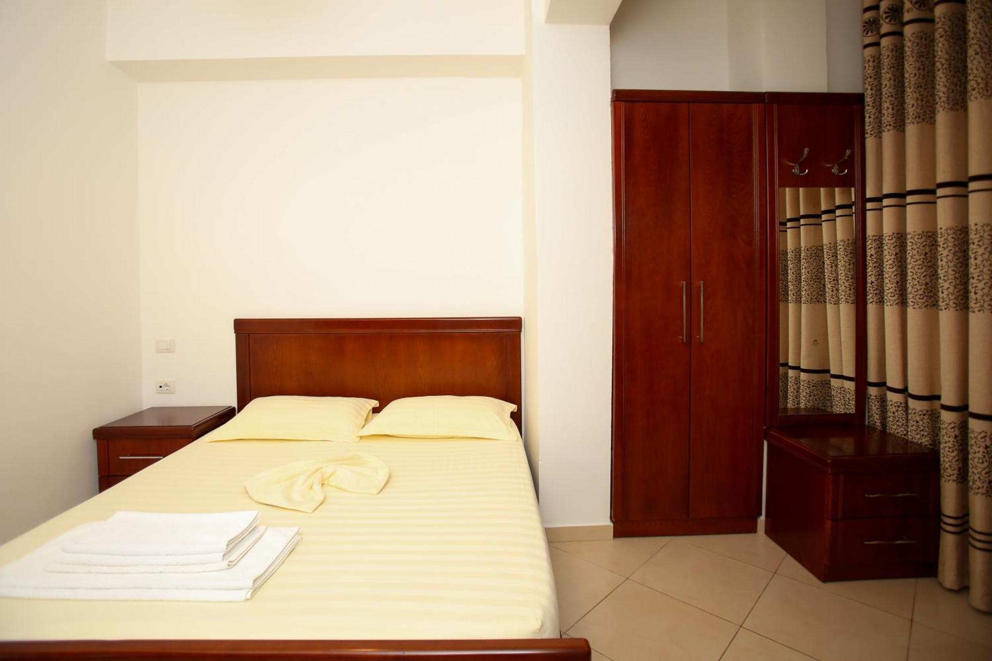 Ionian Seaview Appartement Himare Buitenkant foto