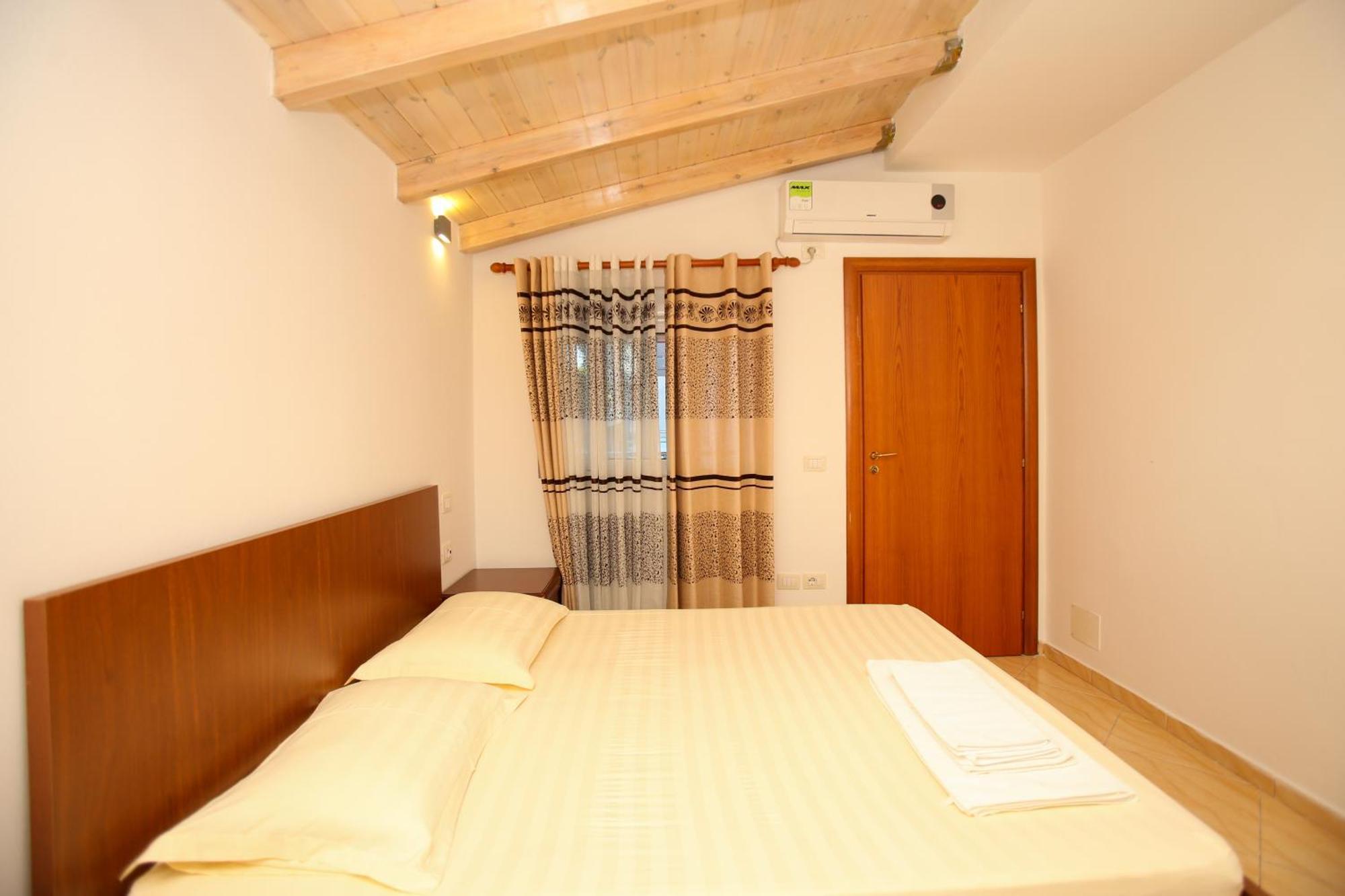 Ionian Seaview Appartement Himare Buitenkant foto