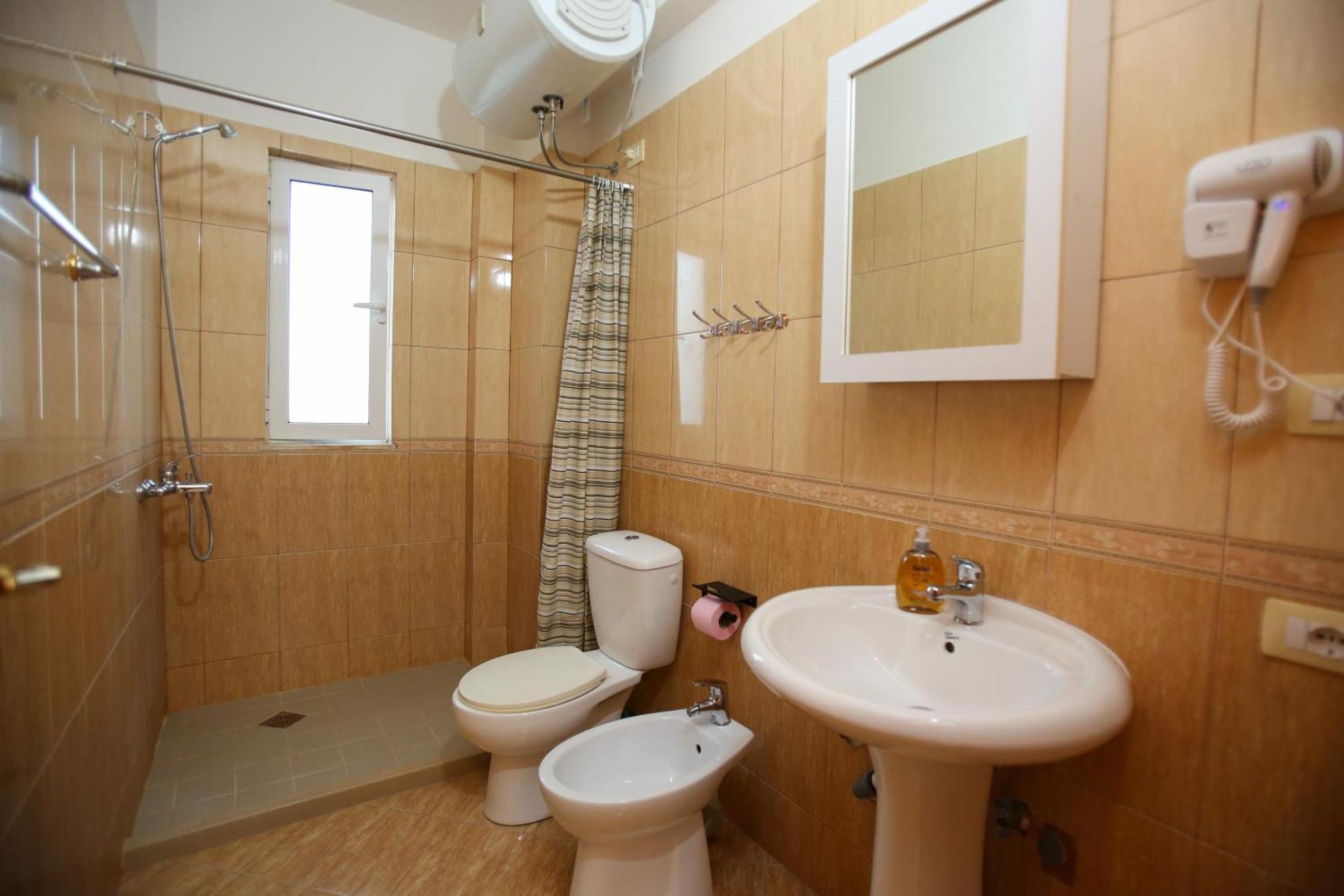 Ionian Seaview Appartement Himare Buitenkant foto