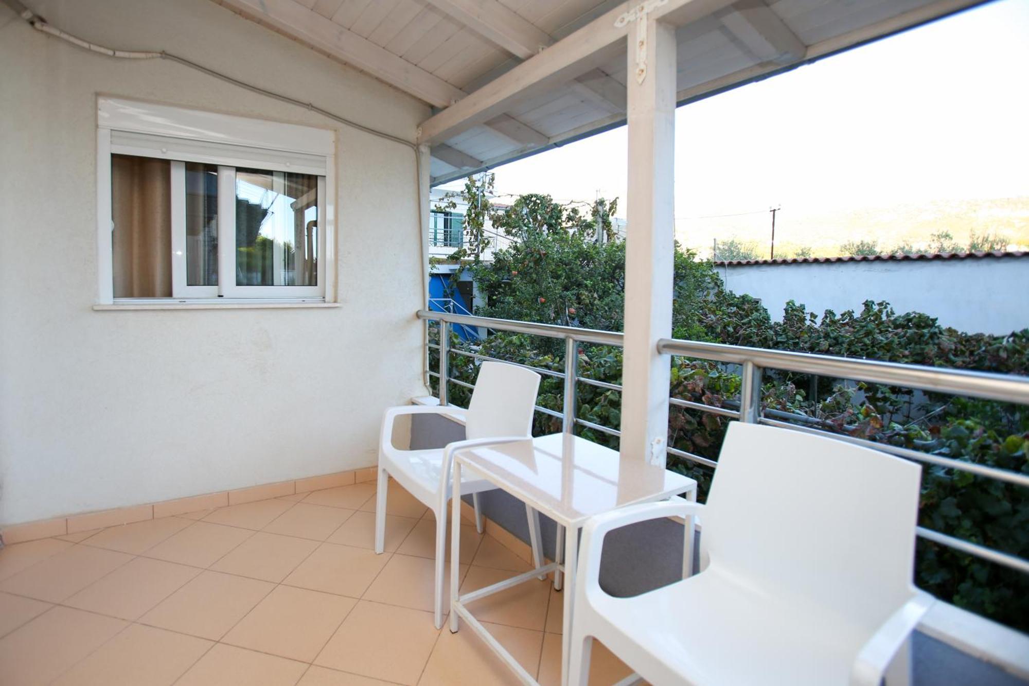 Ionian Seaview Appartement Himare Buitenkant foto