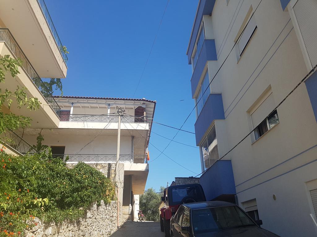 Ionian Seaview Appartement Himare Buitenkant foto